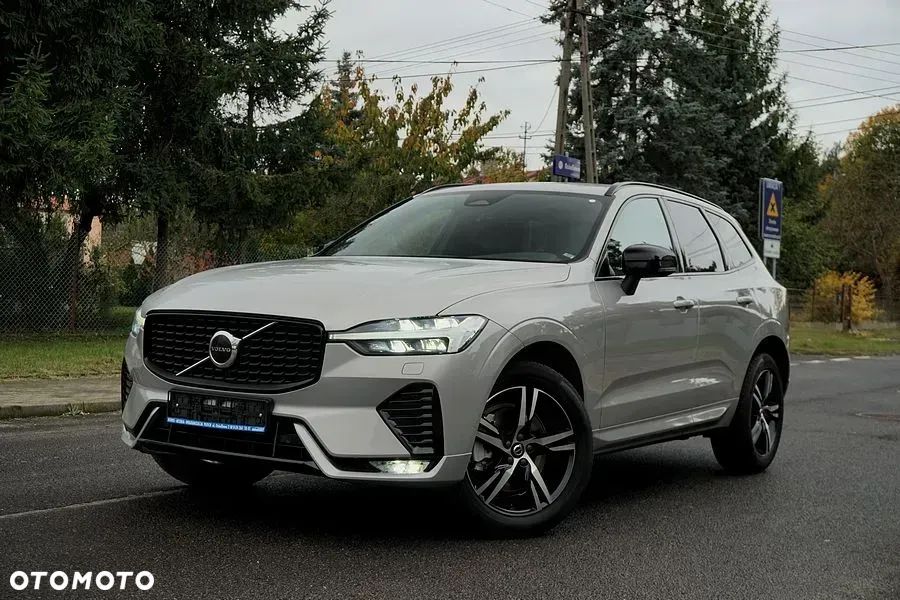 Volvo XC 60 B4 D AWD Plus Dark - 5