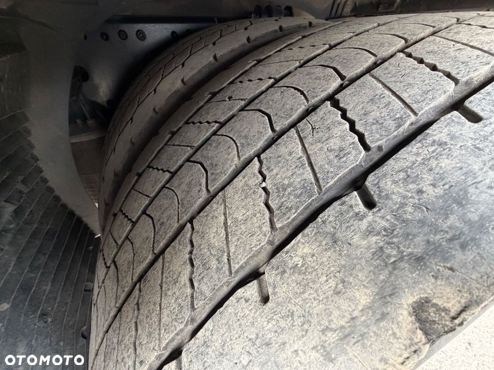 MAN TGX 26.420 6x2 // Oś podnoszona // Firanka // Winda - 14