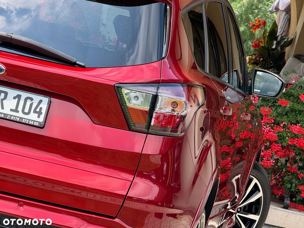 Ford Kuga 2.0 TDCi FWD ST-Line - 11