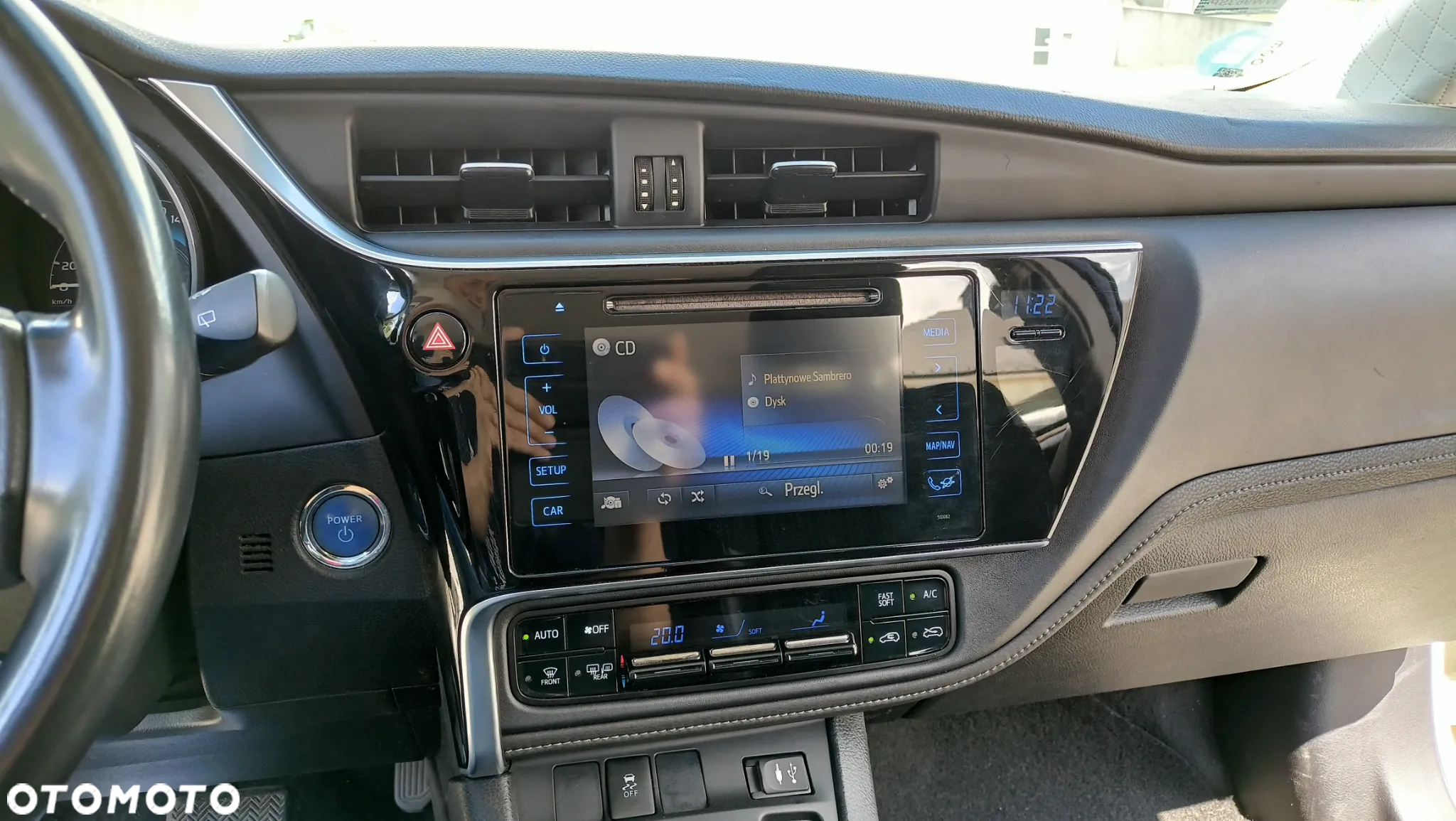 Toyota Auris - 22