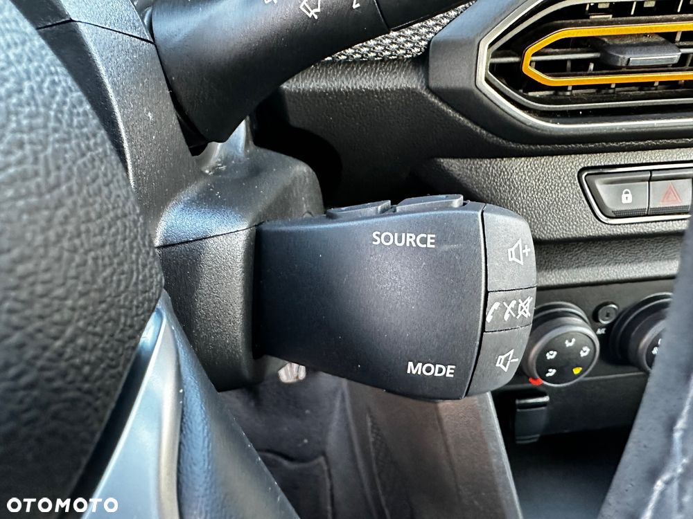 Dacia Sandero Stepway TCe 90 Expression + - 34