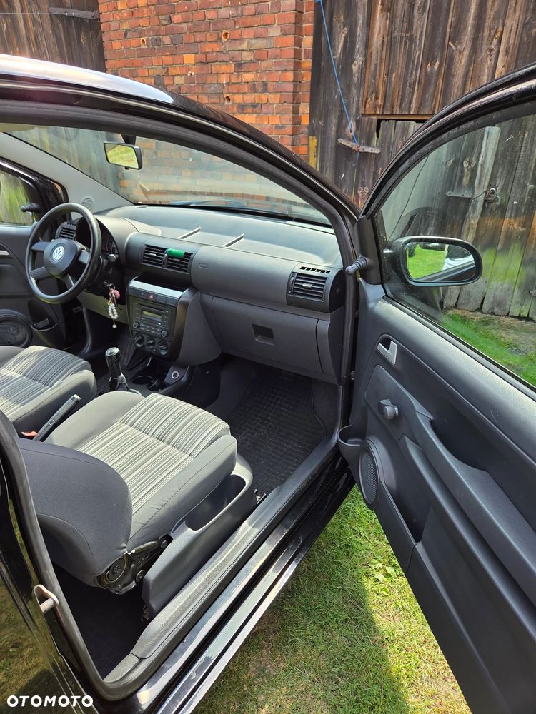 Volkswagen Fox 1.4 - 10