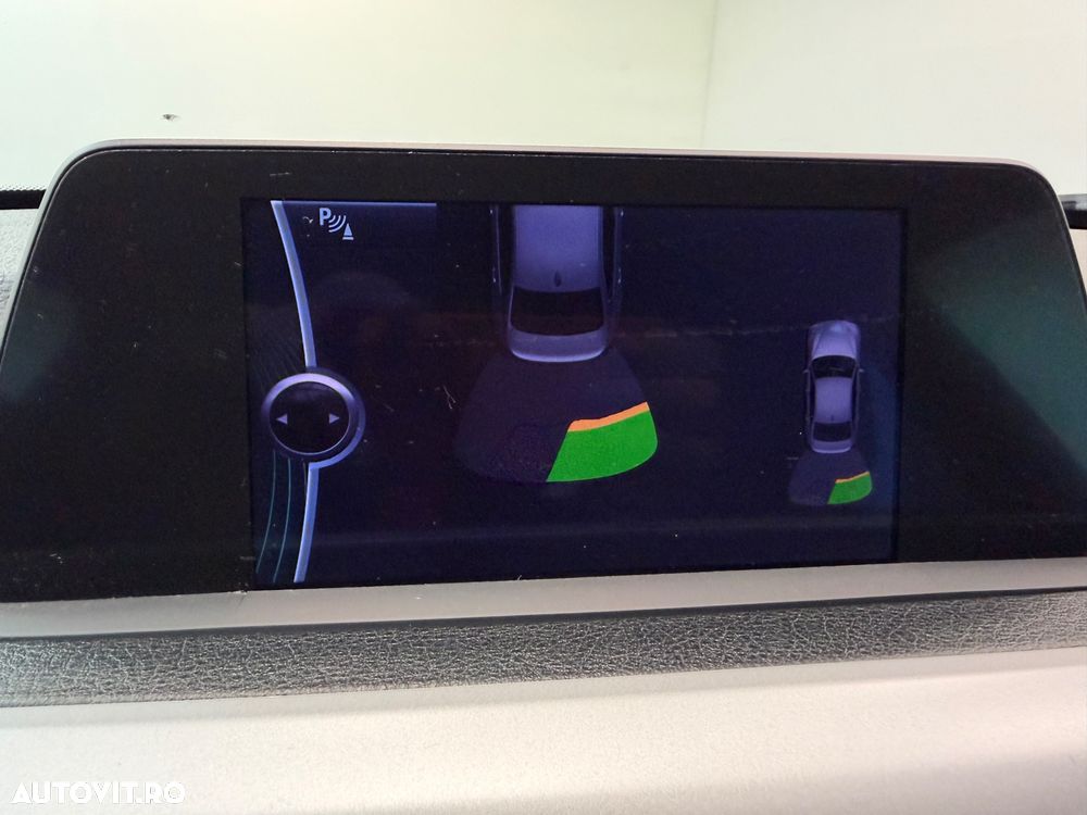 BMW Seria 3 318d Aut. - 4