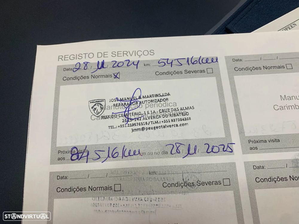 Peugeot 2008 1.5 BlueHDi Allure Pack - 38