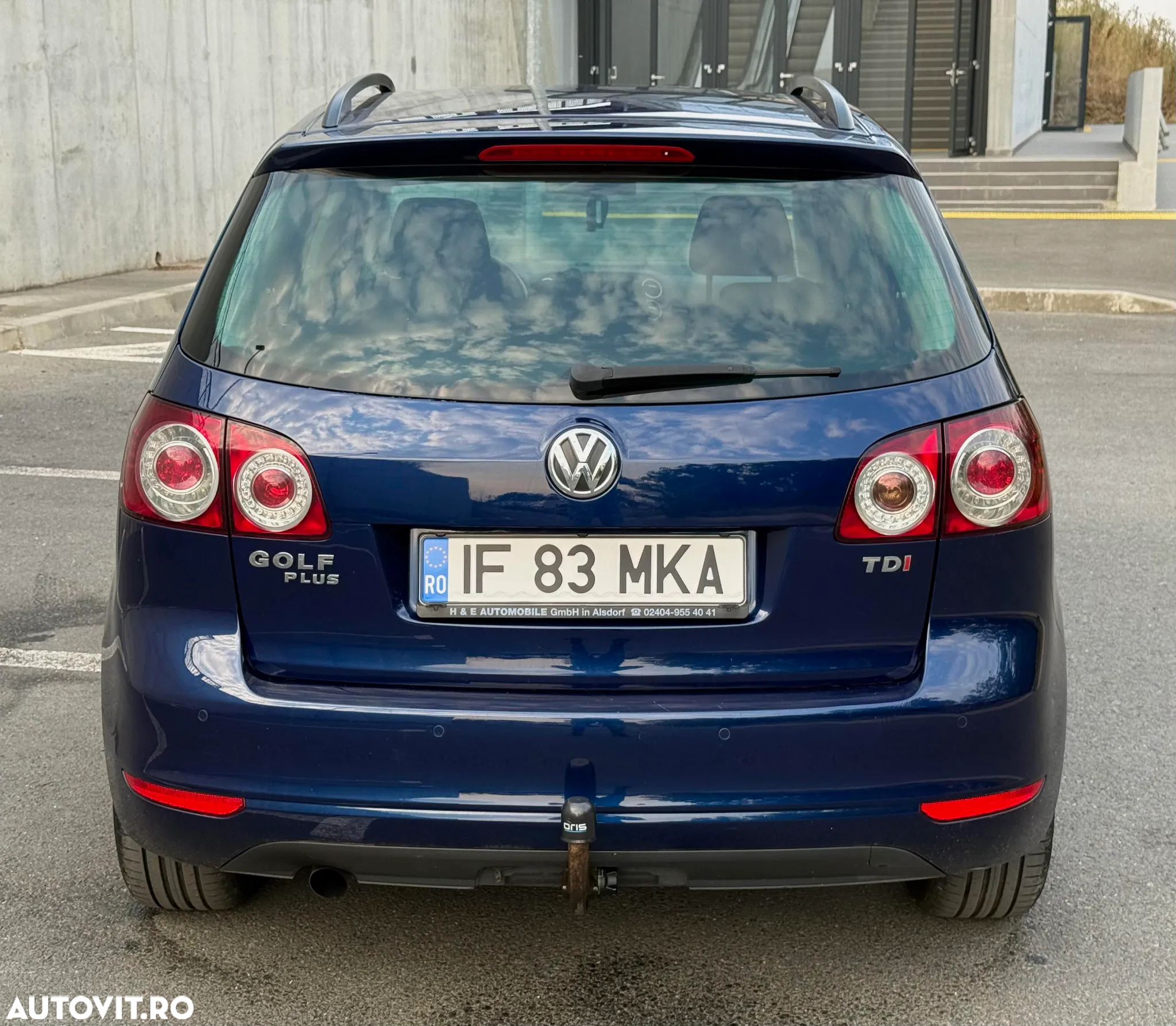 Volkswagen Golf Plus 1.6 TDI DPF DSG Comfortline - 28