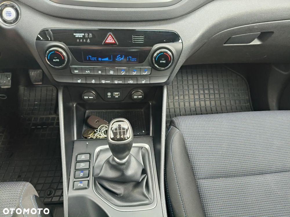 Hyundai Tucson 1.6 GDI BlueDrive Style 2WD - 13