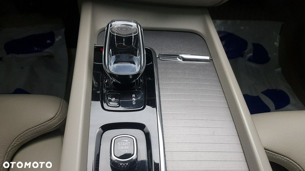 Volvo XC 60 - 26