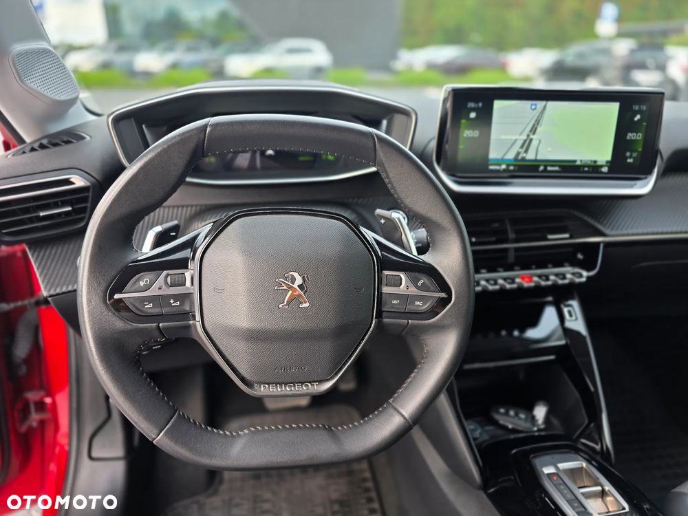 Peugeot 208 - 20
