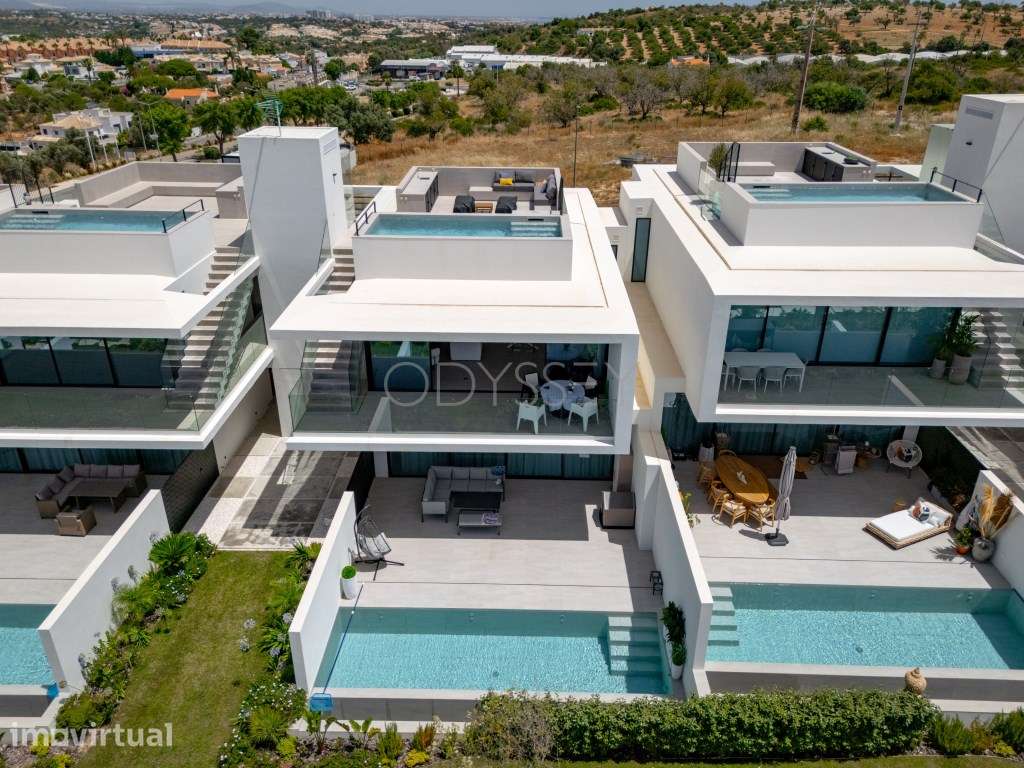Penthouse T2 Totalmente Mobilado com Piscina Privativa no Rooftop - Grande imagem: 3/50