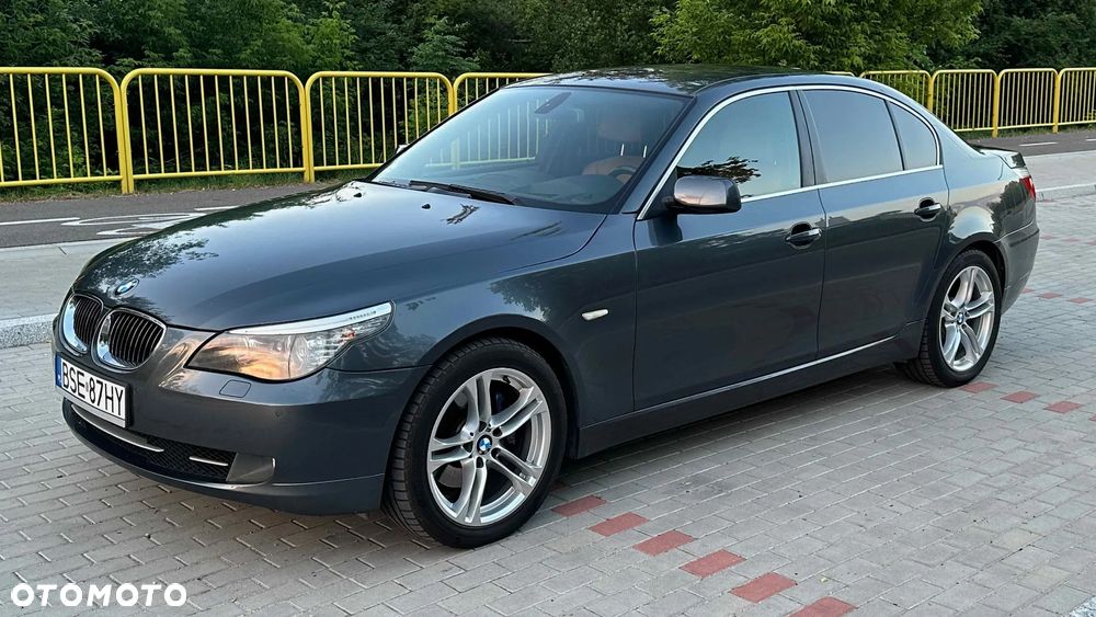 BMW Seria 5 530i xDrive Edition Exclusive - 13