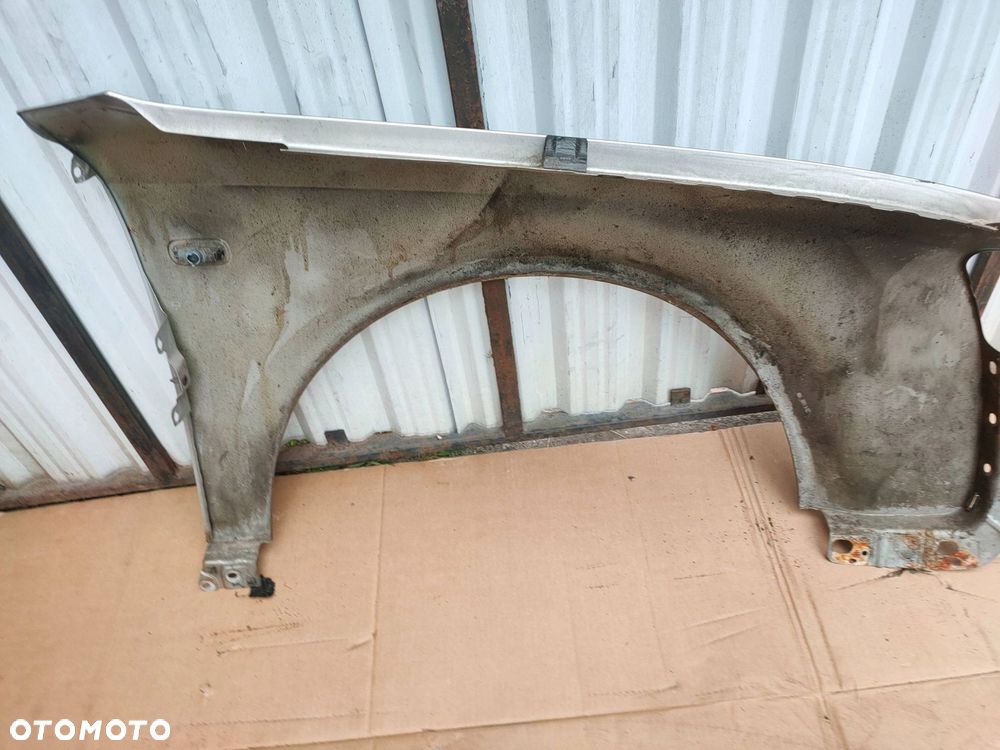 błotnik lewa strona audi a4 s4 b6 8e 8h blotnika4b6 - 4