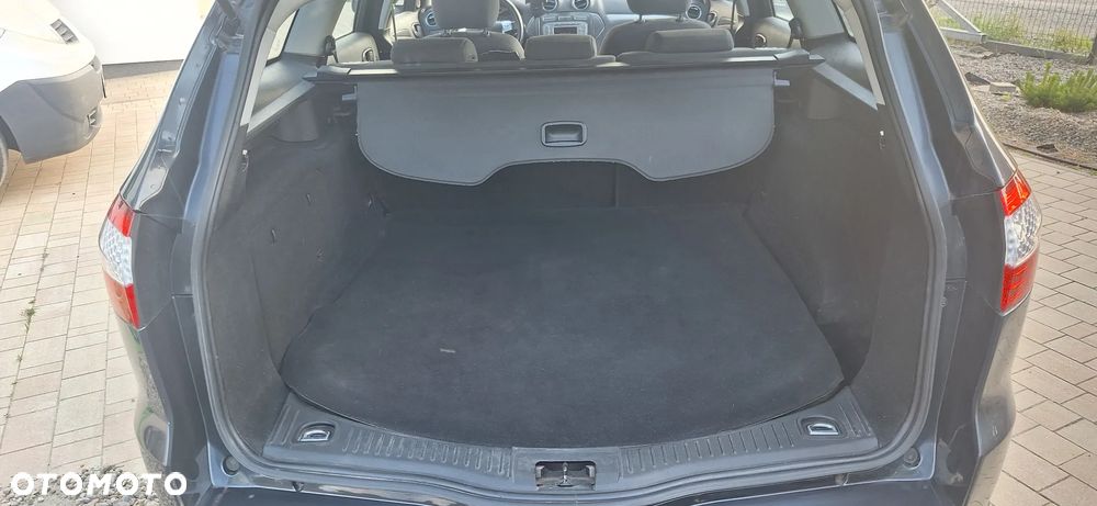 Ford Mondeo 2.0 Titanium - 19