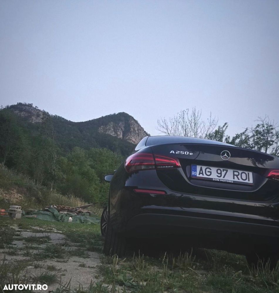 Mercedes-Benz A 250 e Aut. - 3