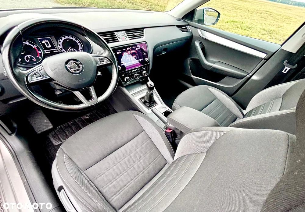Skoda Octavia - 16
