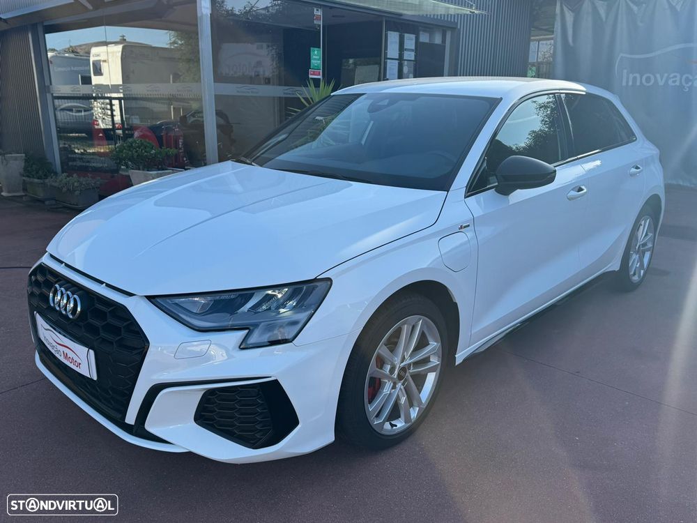Audi A3 Sportback 45 TFSIe S tronic S line - 9