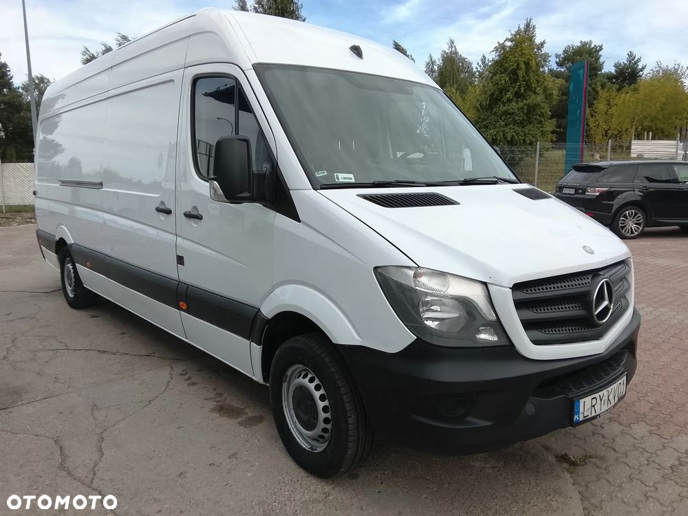 Mercedes-Benz Sprinter - 10
