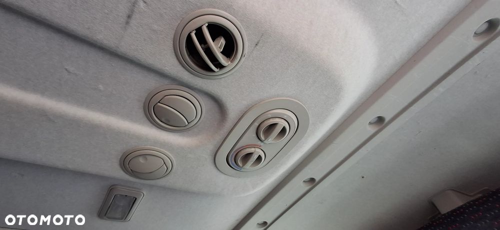 Peugeot Boxer HDi L1H1 S&S Allure - 11