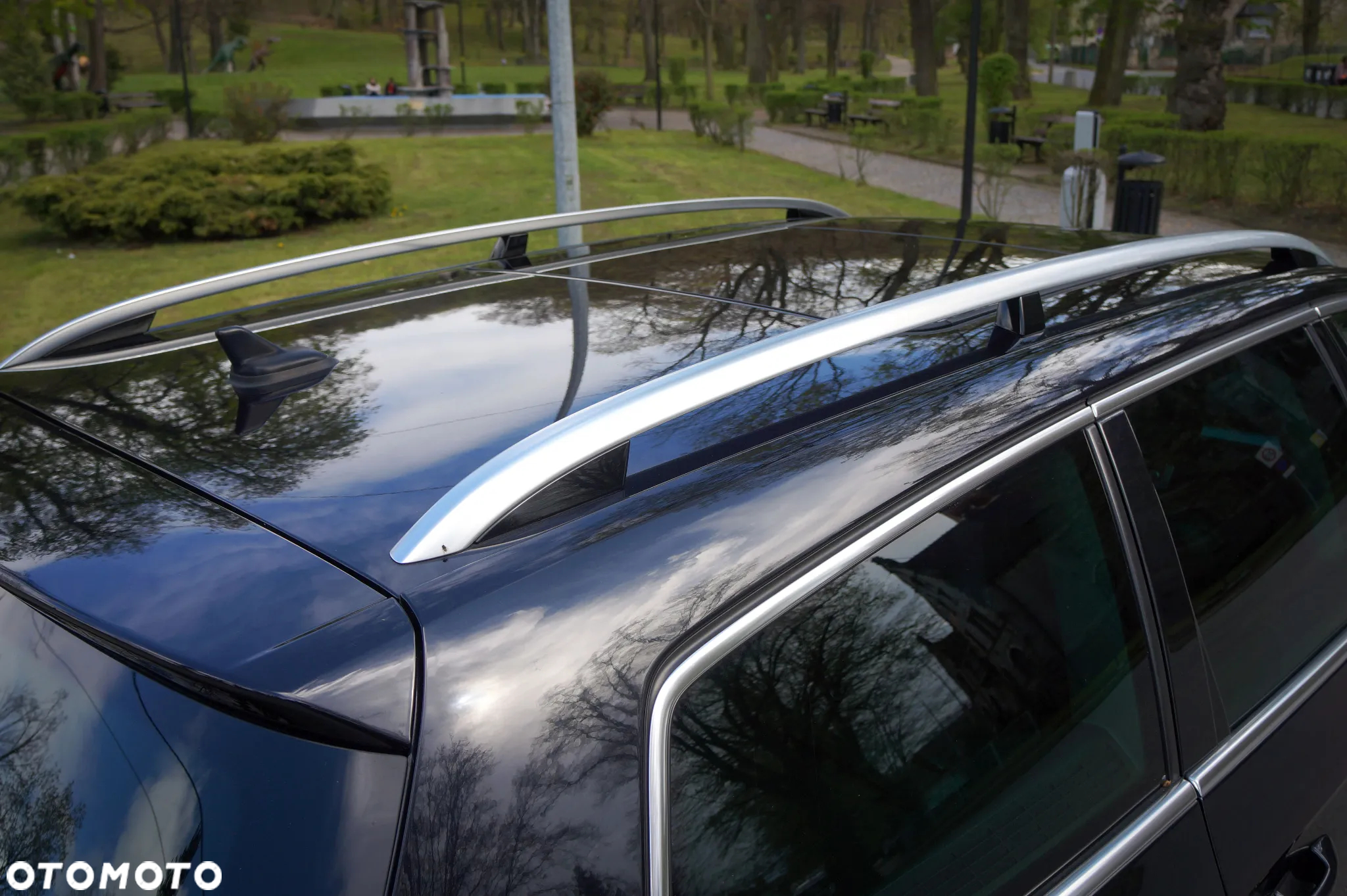 Volkswagen Passat - 12