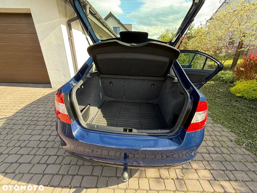 Skoda RAPID 1.2 TSI Ambition - 13