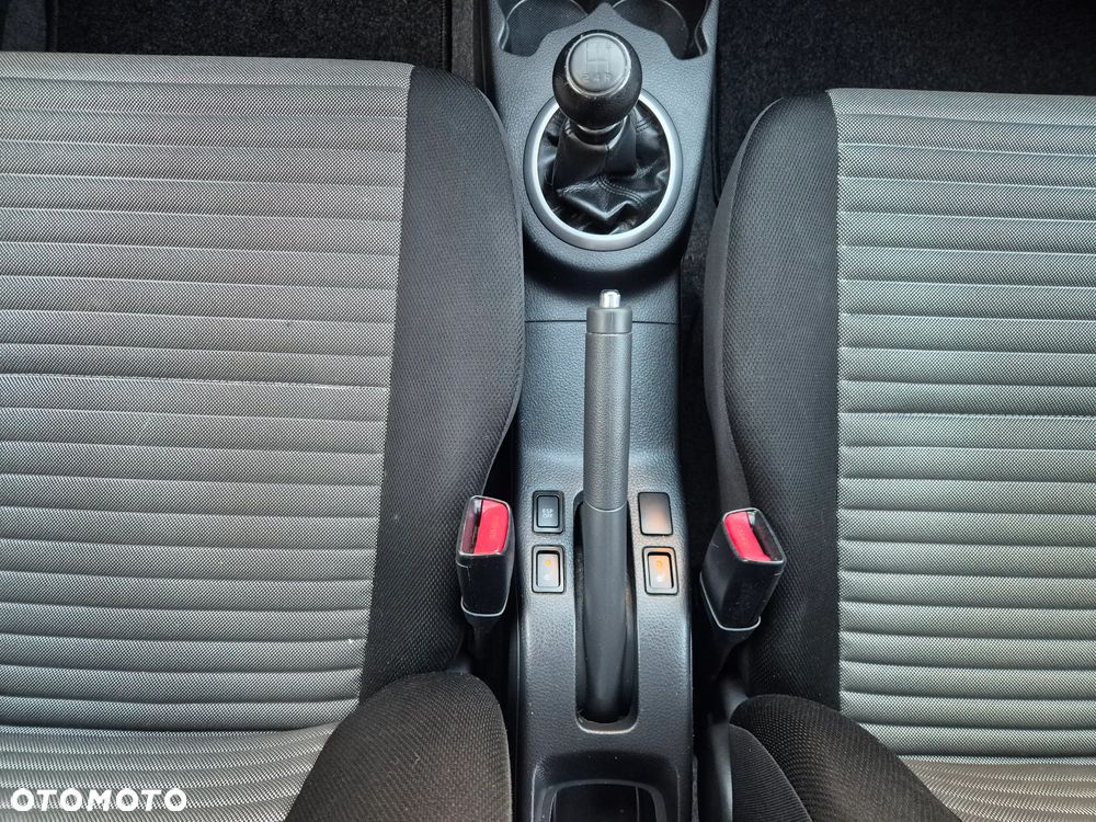 Suzuki SX4 - 17