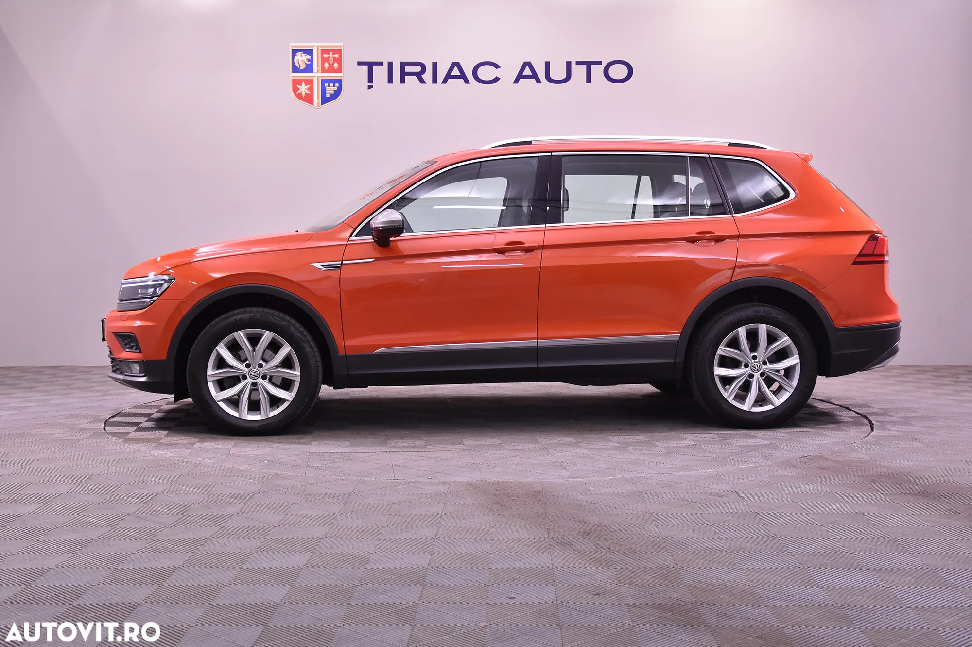 Volkswagen Tiguan Allspace 2.0 TDI DSG Life - 2