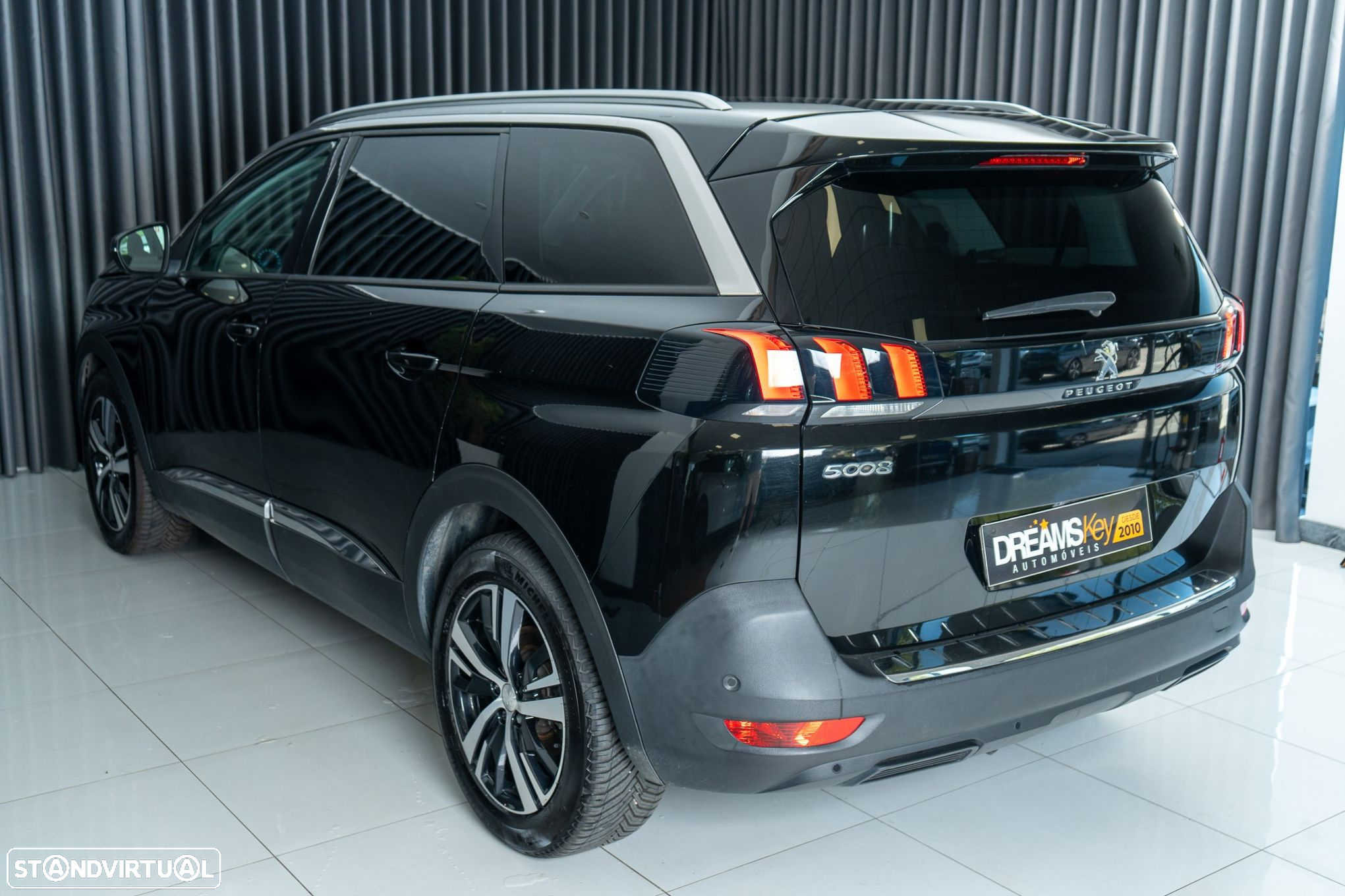 Peugeot 5008 1.5 BlueHDi Allure Pack EAT8 - 20