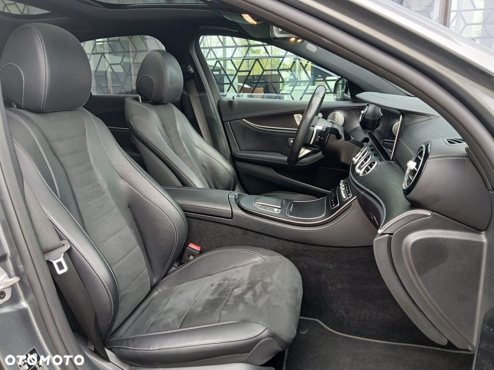 Mercedes-Benz Klasa E - 29