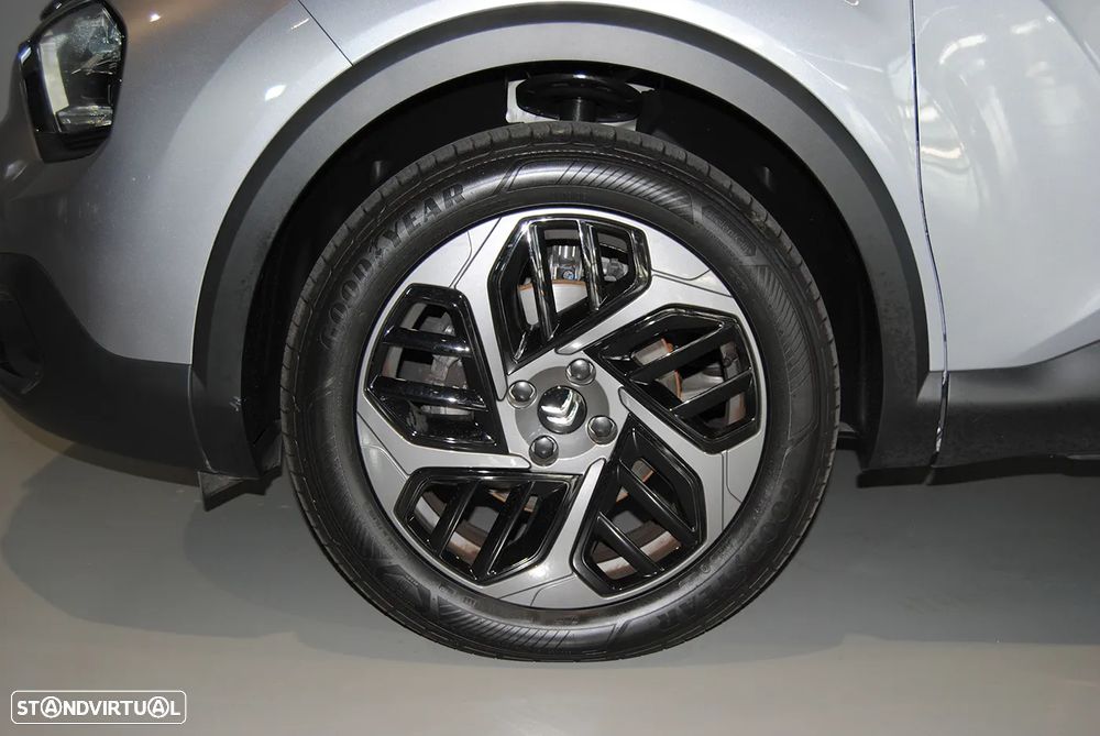 Citroën C4 1.2 PureTech Plus - 12