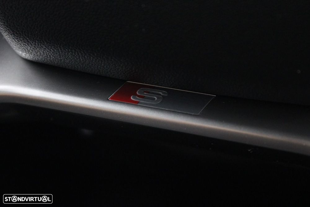 Audi Q4 e-tron 40 82 kWH - 16