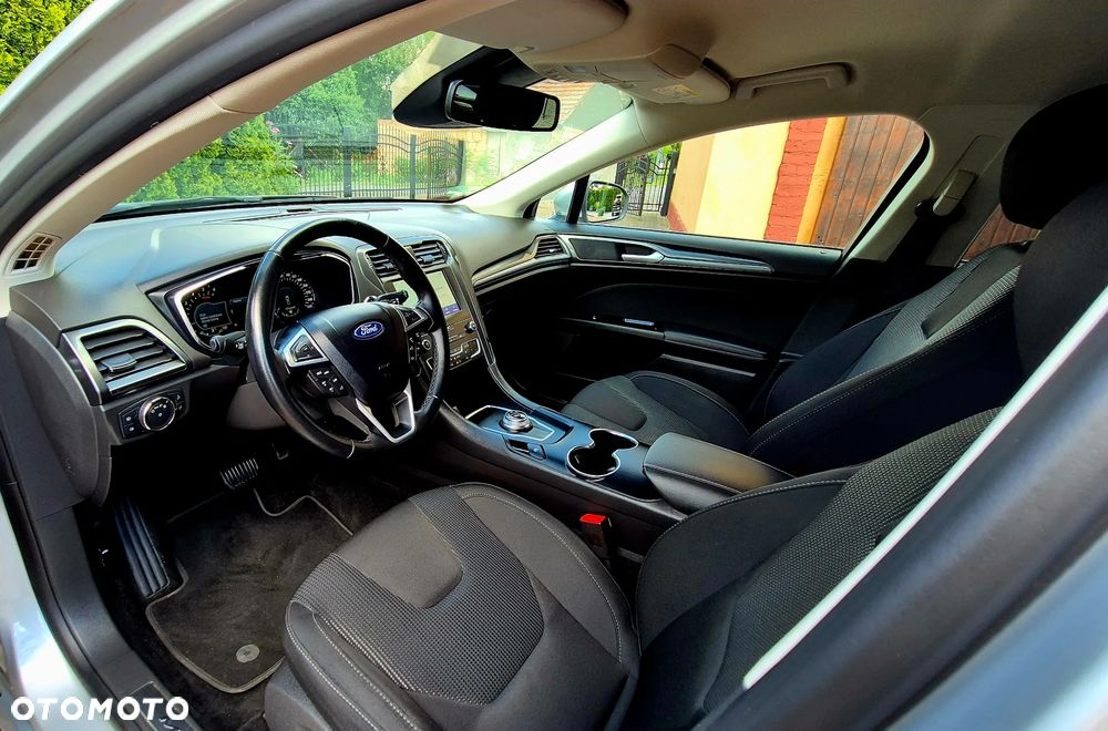 Ford Mondeo 2.0 EcoBlue Titanium - 19