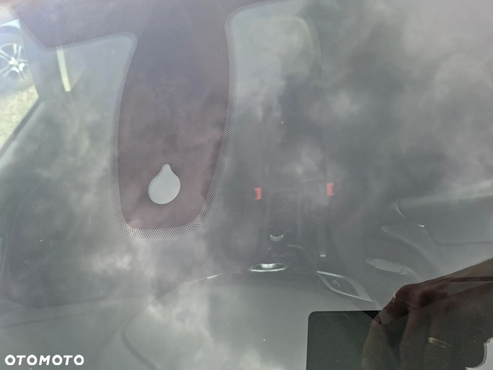 Ford Focus 1.0 EcoBoost 99g Start-Stopp-System SYNC Edition - 9