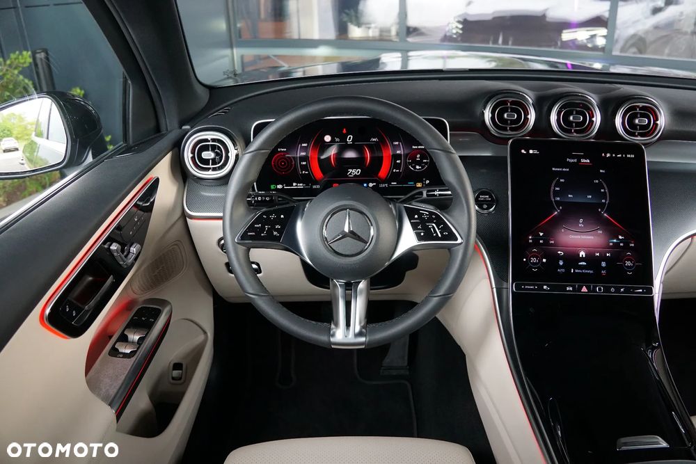 Mercedes-Benz GLC 200 d 4-Matic - 36