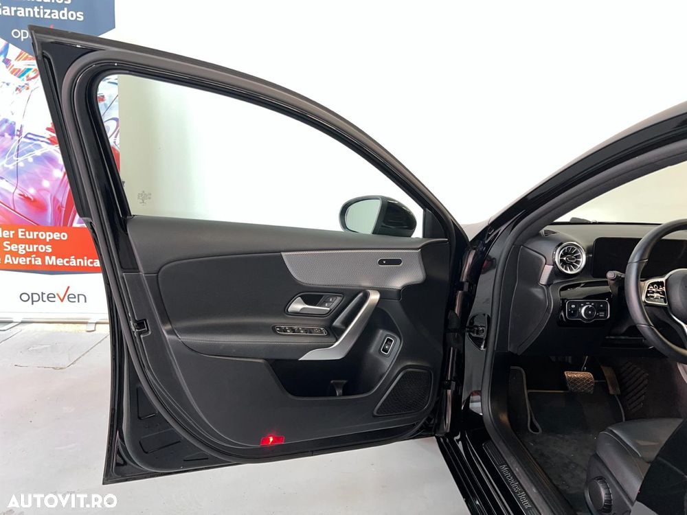 Mercedes-Benz A 250 - 32