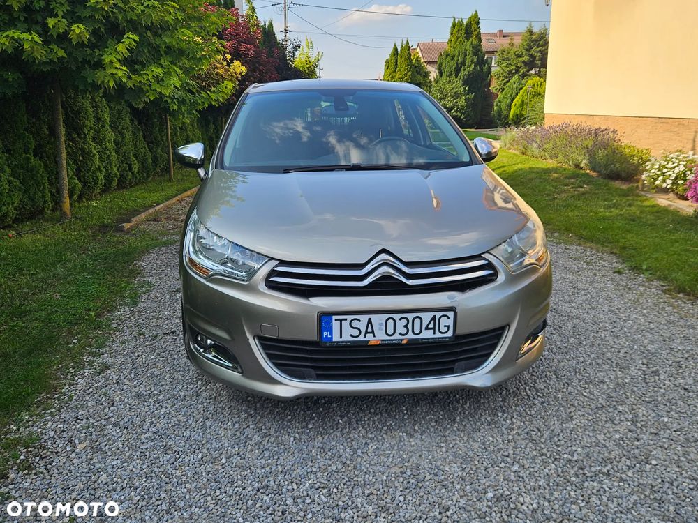 Citroën C4 HDi 115 Exclusive - 2