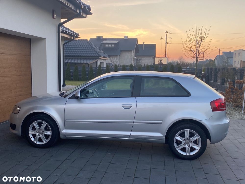 Audi A3 3-drzwiowe 1.4 TFSI Attraction - 20