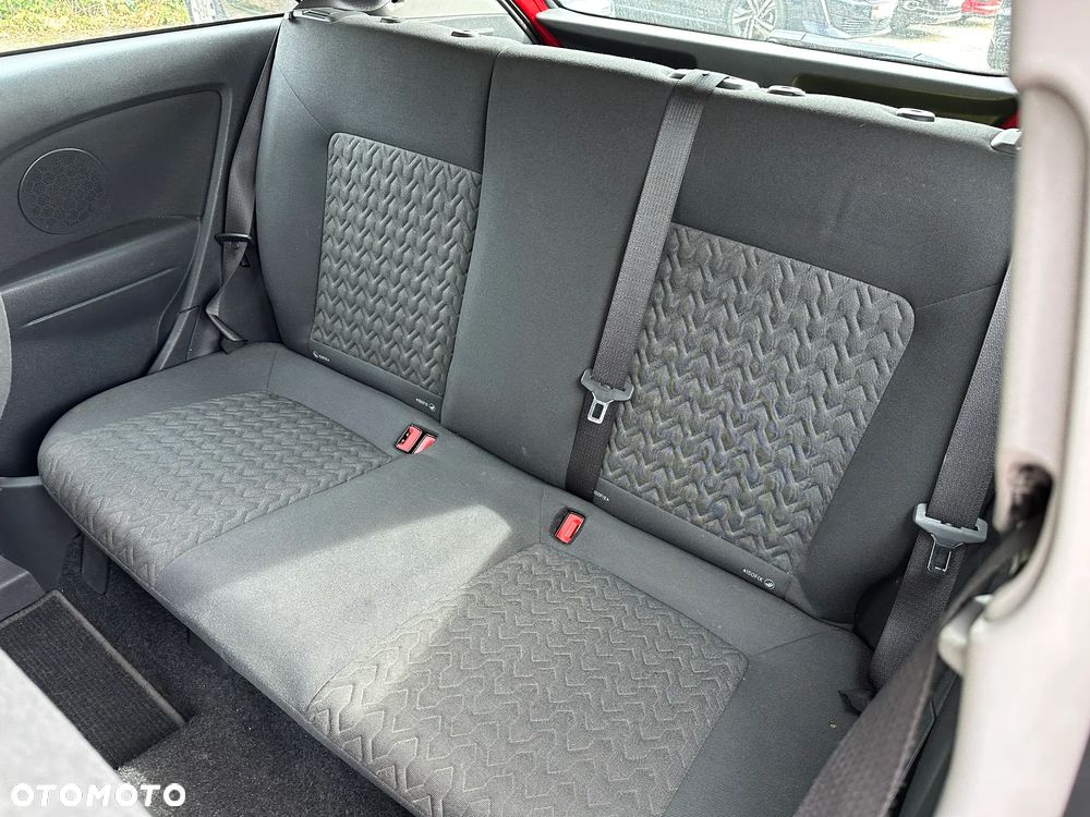 Opel Corsa - 16