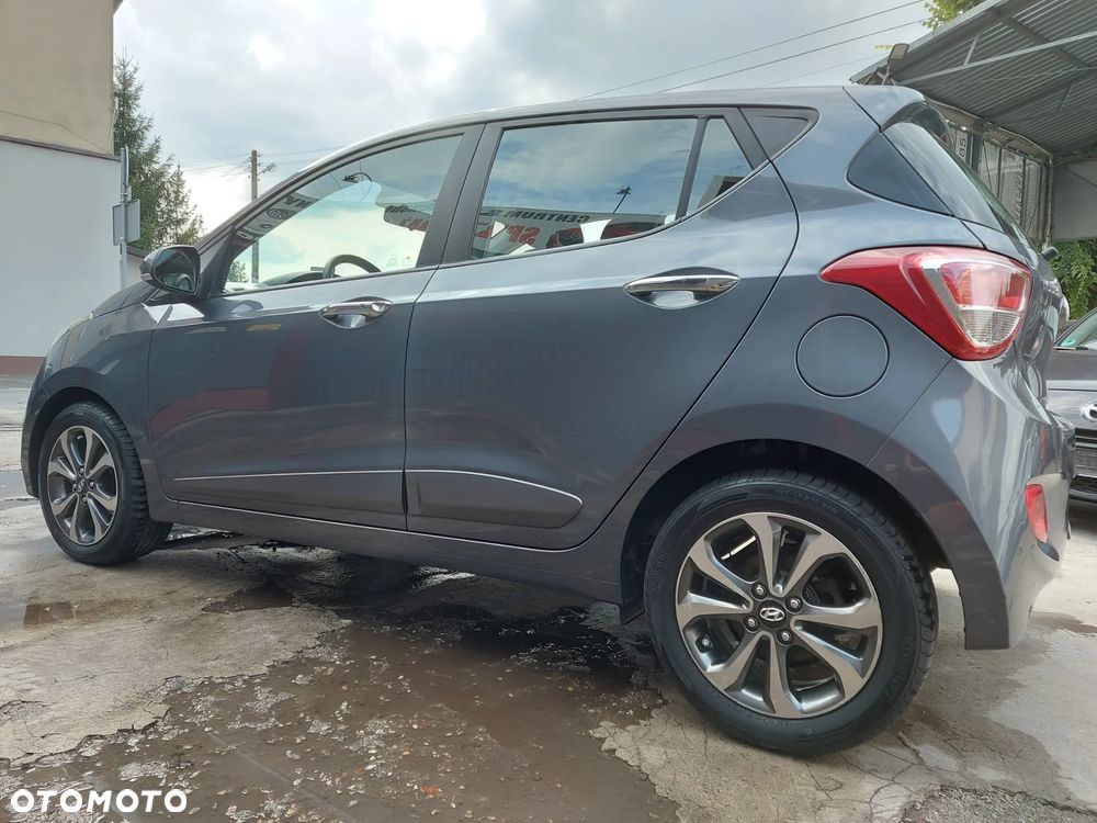 Hyundai i10 1.2 Premium - 12