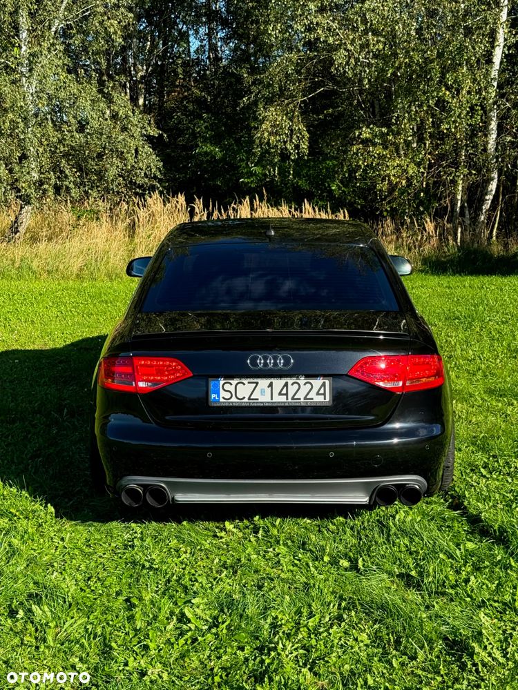 Audi A4 - 8