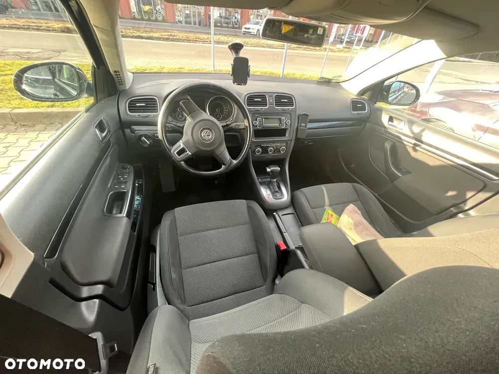 Volkswagen Golf 1.6 TDI DPF DSG Trendline - 13
