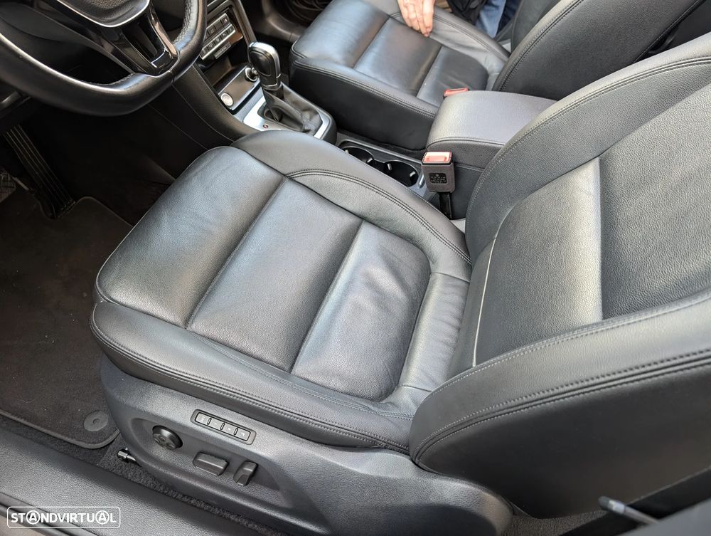 VW Sharan 1.4 TSI Highline DSG - 17