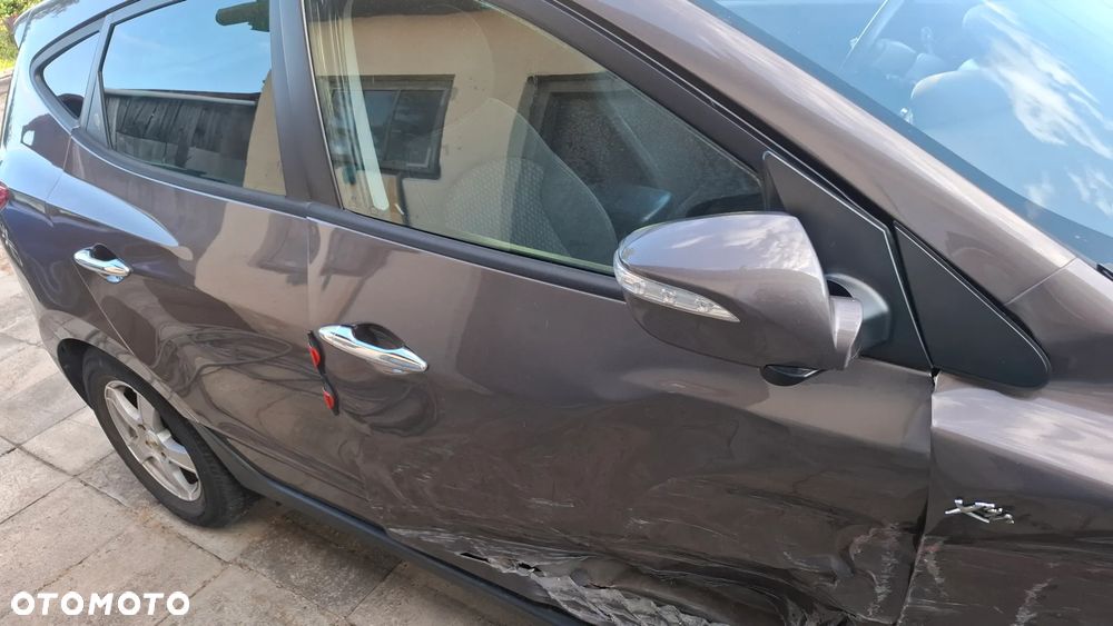 Hyundai ix35 - 4