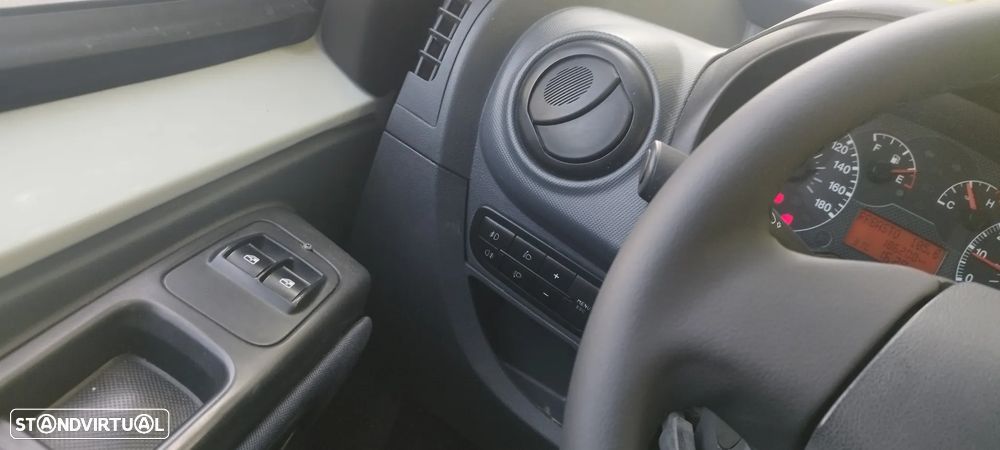 Citroën Nemo - 16