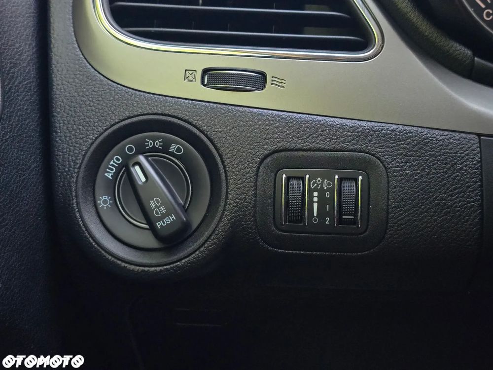 Fiat Freemont 2.0 Multijet 16V DPF Automatik Allrad Cross - 31