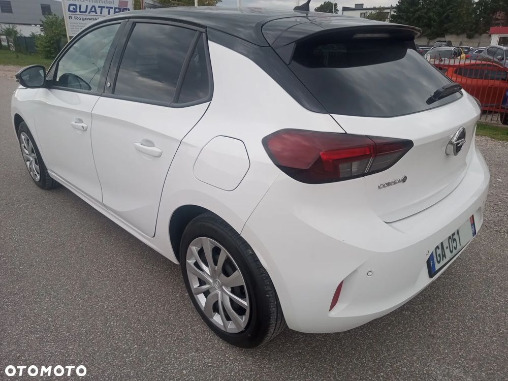 Opel Corsa Standard - 12