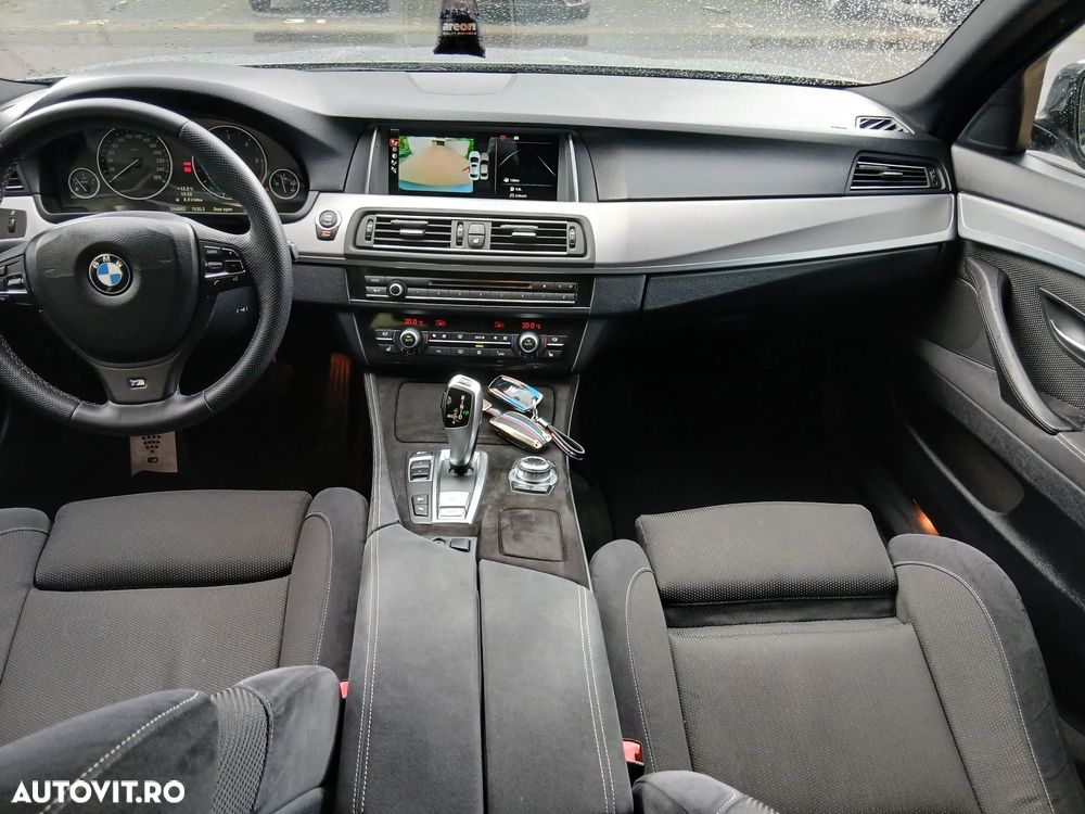 BMW Seria 5 525d xDrive - 8