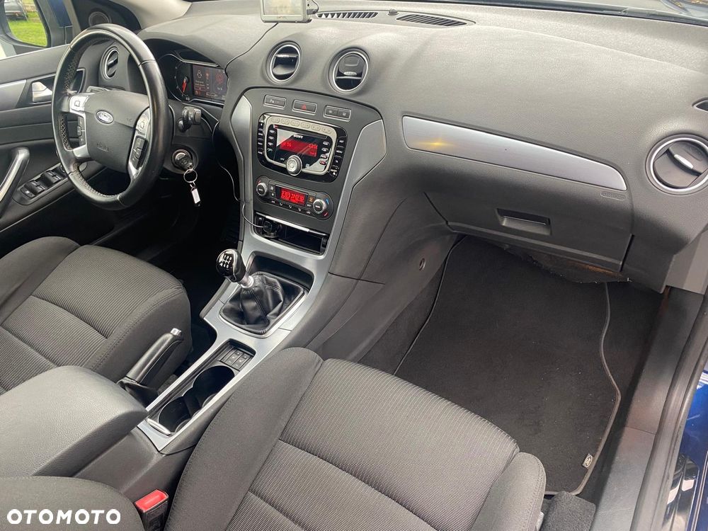 Ford Mondeo 2.0 TDCi Champions Edition - 28