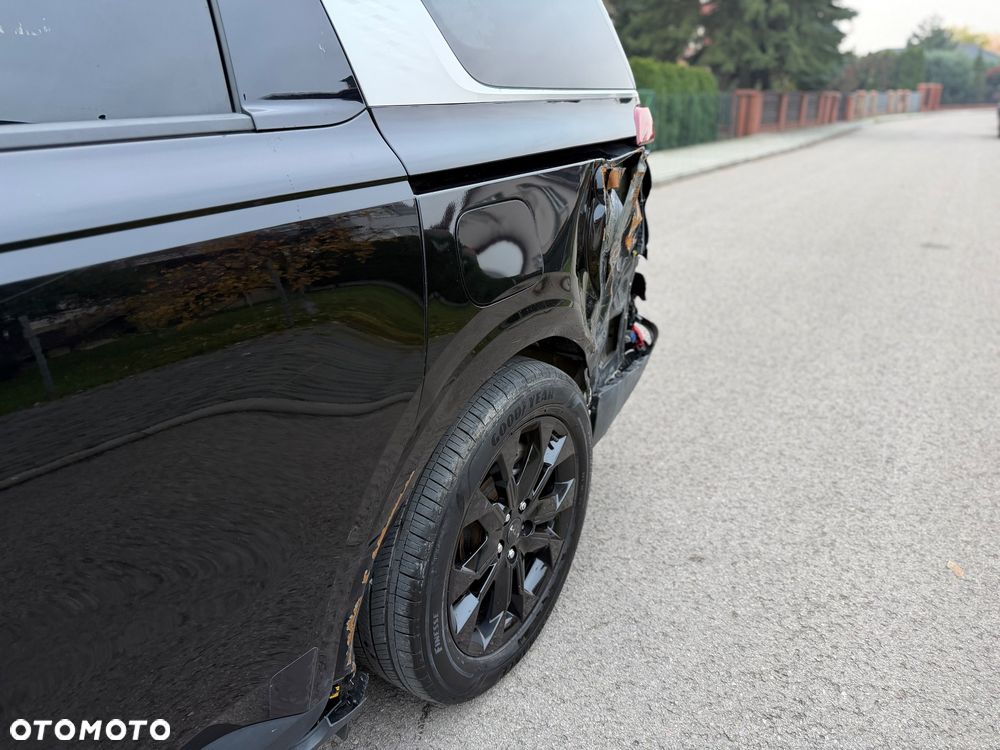 Kia Carnival - 19