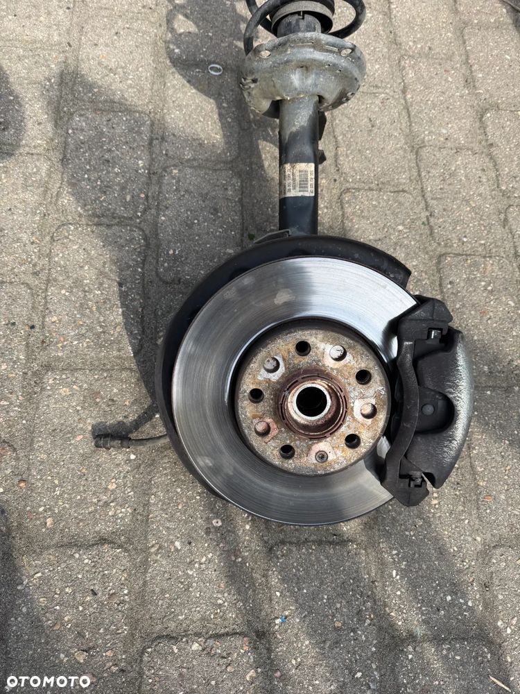 AUDI A3 8V GOLF VII 7 AMORTYZATOR ZWROTNICA PRAWA 5Q0256R 5Q0413023CP - 2