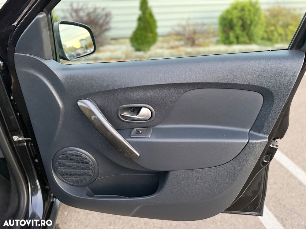 Dacia Sandero 1.5 90CP Stepway - 16