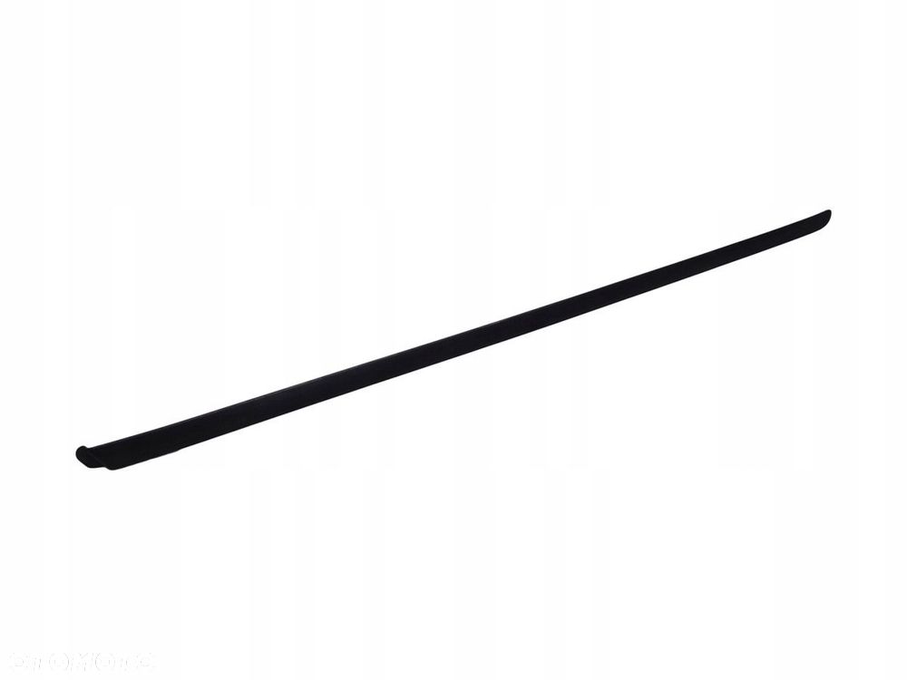 LISTWA SZYBY CZOŁOWEJ LEWA AUDI A4 B7 - 1